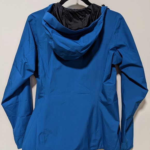 Arc'teryx Solano Women's Jacket - NEW without tags - Small - Picture 3 of 6